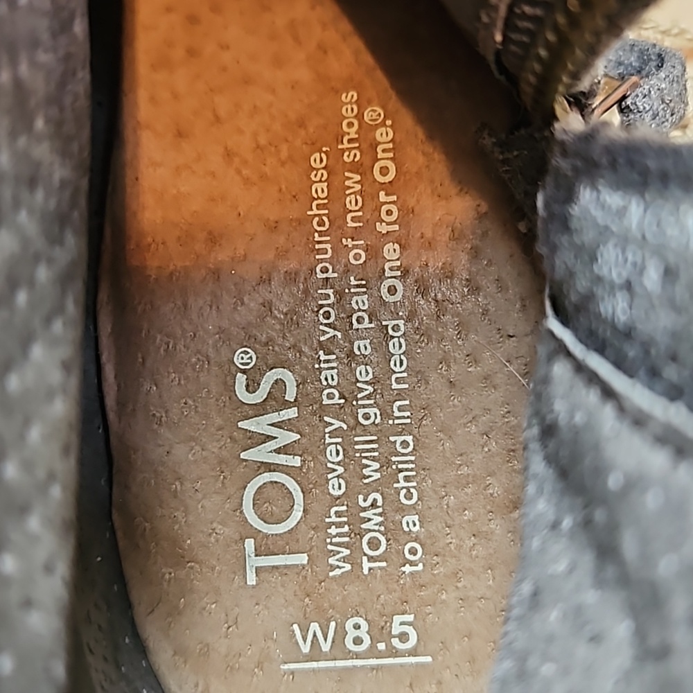 Toms Gray Felt Textile Wool Wedge Booties - Picture 7 of 7